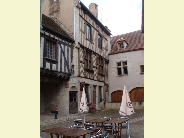 08-Noyers sur Serein